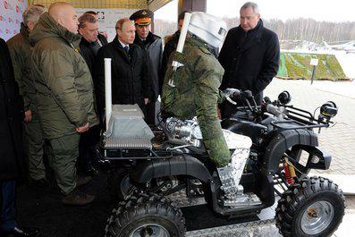 В Климовске испытали российского боевого робота