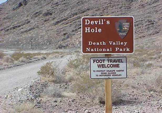 Дыра Дьявола в Долине Смерти