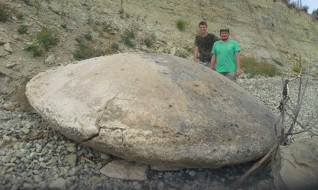 В аномальной зоне Медведицкой гряды нашли огромный каменный диск