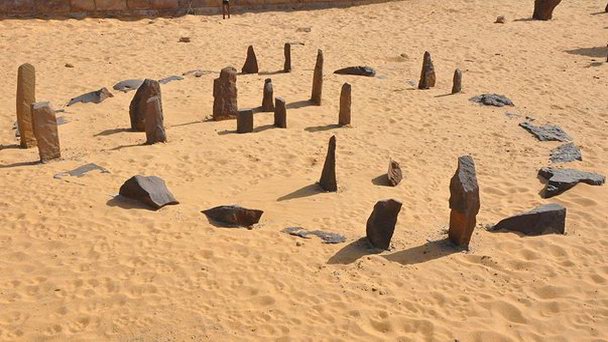 Загадки древнеегипетской обсерватории в Нубийской пустыне