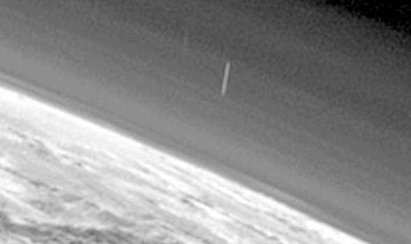 На фото с Плутона нашли три гигантские 