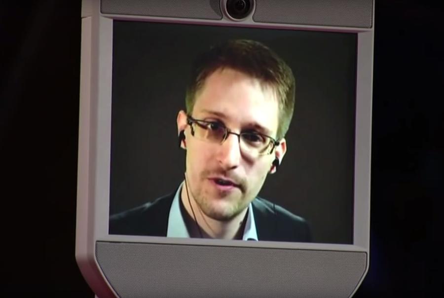 Сноуден рассказал о преграде в поисках внеземных цивилизаций