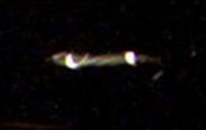 Фото астронавта НАСА вызвало споры об НЛО