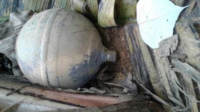 Во Вьетнаме найдены три металлических шара, упавшие с неба