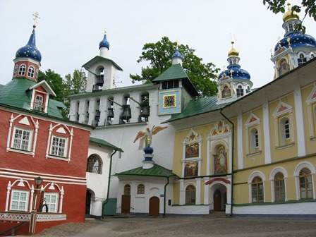 Тайны захоронений в Псково-Печерском монастыре