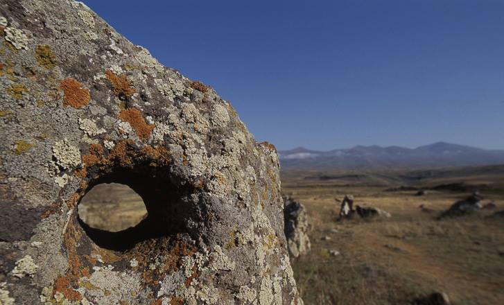 Загадка мегалитов из армянского комплекса Зорац-Карер