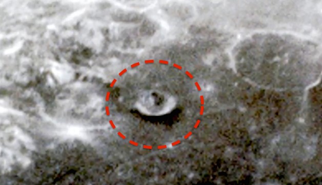 Уфологи обнаружили на Луне 