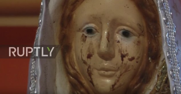 В Аргентине статуя Девы Марии заплакала кровавыми слезами