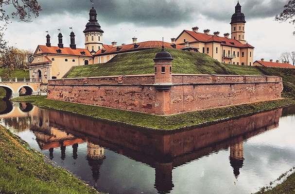 Знаменитые белорусские замки с привидениями