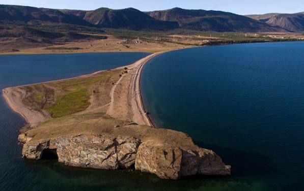 Геологи прогнозируют раскол Евразии по озеру Байкал