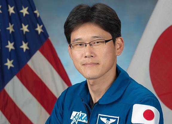 У японского астронавта загадочным образом за три недели увеличился рост сразу на 9 сантиметров