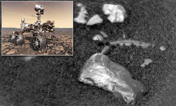 Curiosity обнаружил на Марсе странный 