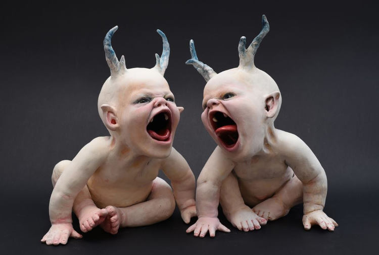 Легенда о ребенке-дьяволе, рожденном с копытами и рогами в Чикаго