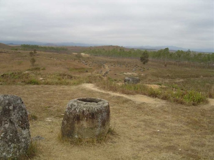 Загадочные каменные «кувшины» Лаоса оказались куда древнее, чем считалось раньше