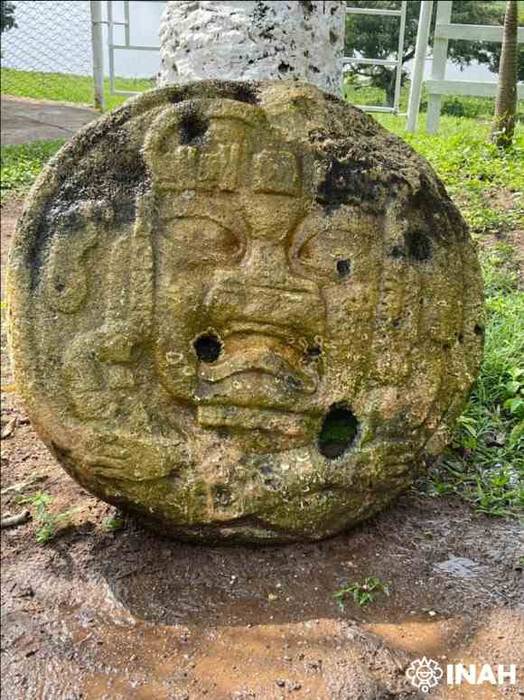 Обнаружены две новые каменные головы ольмеков