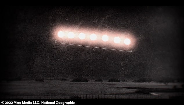 🛸 НЛО длиной в милю видели 300 жителей Техаса