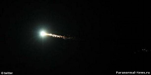 Крупные метеориты засняли над Великобританией и Самарой