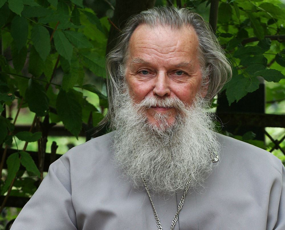Сатана велел москвичу зарезать православного священника