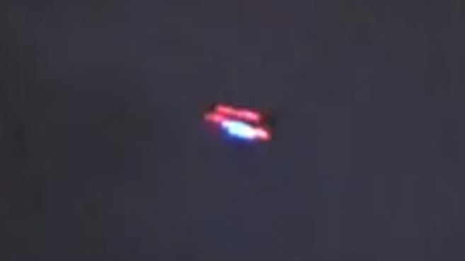 Яркий НЛО над Голд-Кост, Австралия