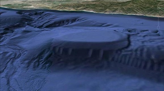 У берегов Малибу нашли необычное подводное сооружение
