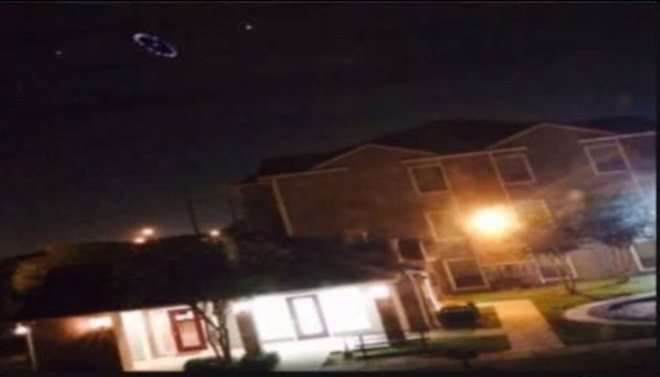 Массовое наблюдение светящегося дискообразного НЛО над Хьюстоном (США)