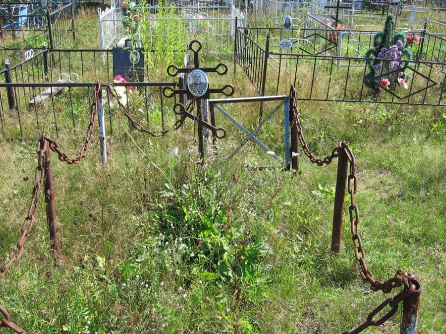 Городские легенды: в Нижегородской области есть кладбище, которое «зомбирует» людей