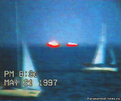Фото 12. Светящиеся неопознанные объекты в Средиземном море, 21 мая 1997 г.