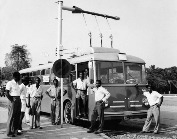 «Ушедшие в историю». Гиробус. Электробус из прошлого. 1950-1960 (ВИДЕО)