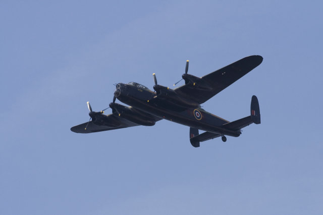 Британцы видели в небе самолет-призрак времен Второй Мировой