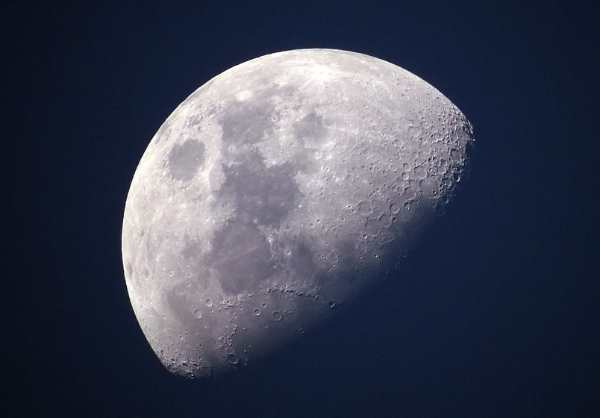 Основные версии происхождения Луны