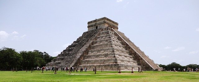 Календарь майя с Концом Света указывал не на 2012, а на 2020 год?