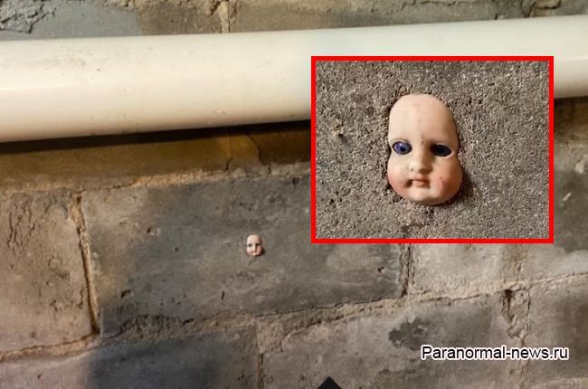Чем опасны куклы, замурованные в стенах домов