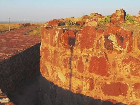 Последние камни Акыр таса:Репортаж из загадочного городища Южного Казахстана