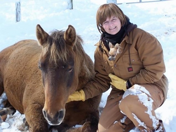 У жительницы Канады после падения с лошади проснулась генная память?